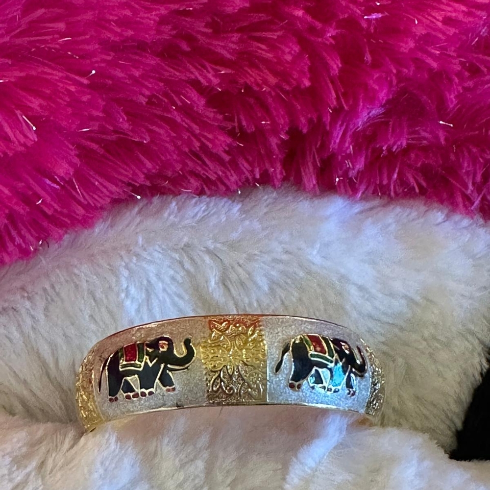 Gold Elephant Design Bracelet